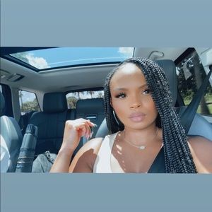 Meet your Posher, Erica